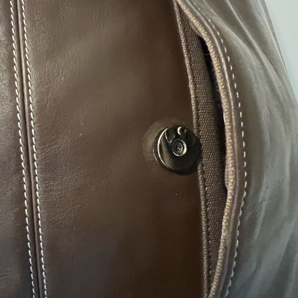 Levenger Dark Brown Leather Duffel Bag - Picture 6 of 15